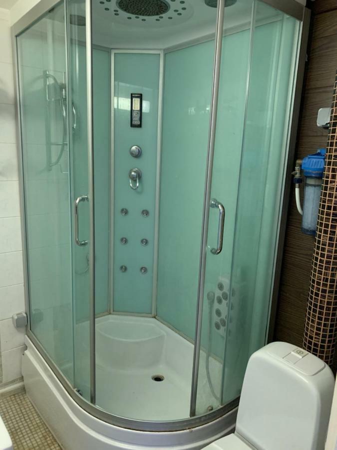 Uus 13B, Beautiful 3-Bedroom Apartment - 3 Big Beds Tartu Eksteriør bilde